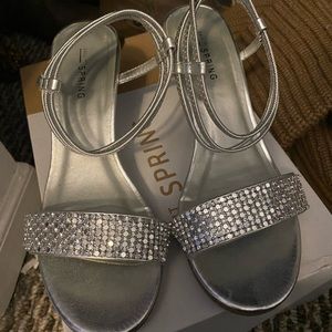 Dress shoes